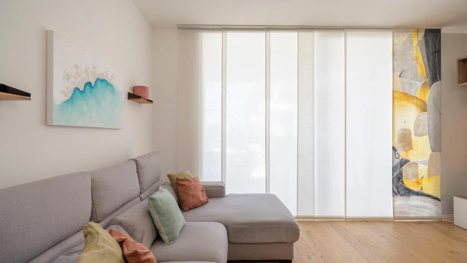 Apartment Super Suite Alma With Private Garage Autentica